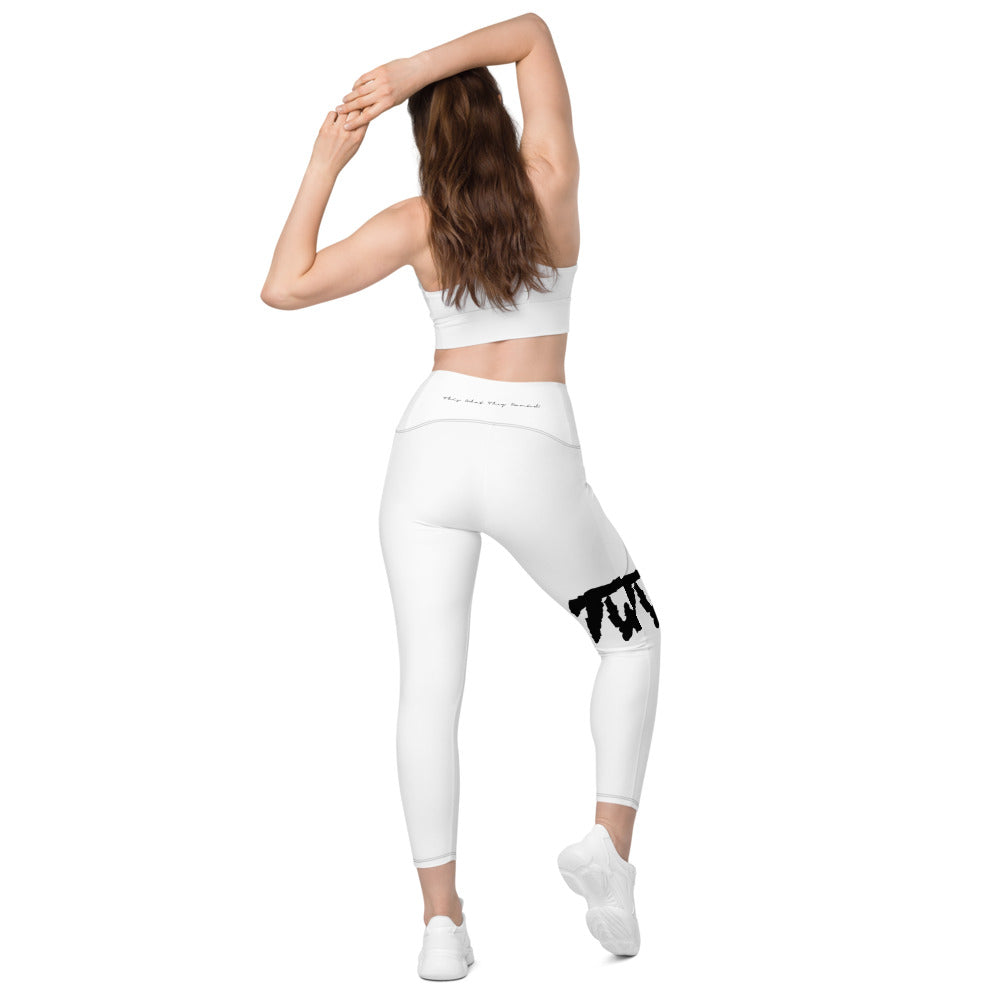 Leggings with pockets